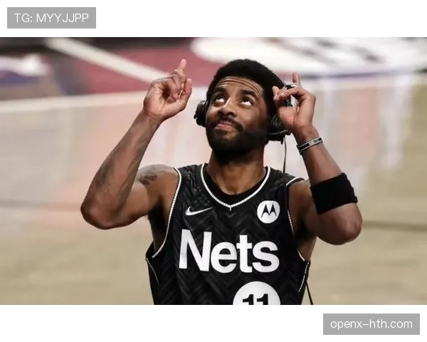 凯里·欧文穿睡衣去超市，保镖比菜还多，这日常也太娱乐圈了